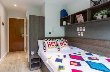 Classic En Suite, Cricket Field Court, Prince of Wales Road, University Of Exeter, Exeter - Image 2